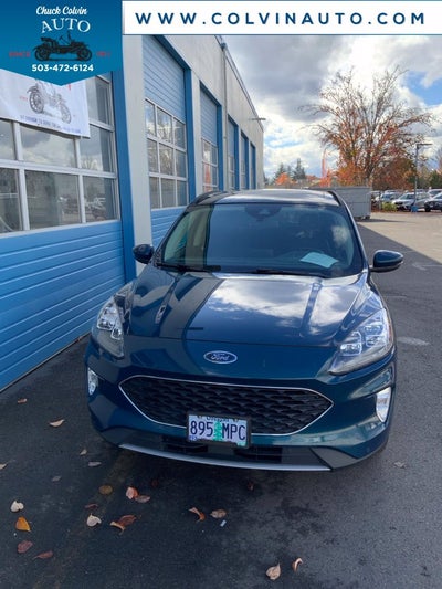 2020 Ford Escape Titanium