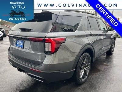 2025 Ford Explorer ST-Line