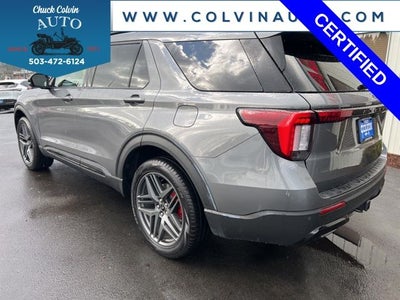 2025 Ford Explorer ST-Line