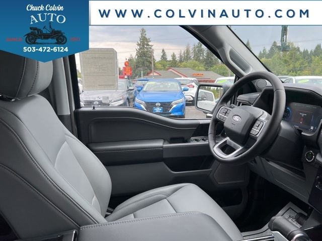 2025 Ford F-150 Lightning Flash