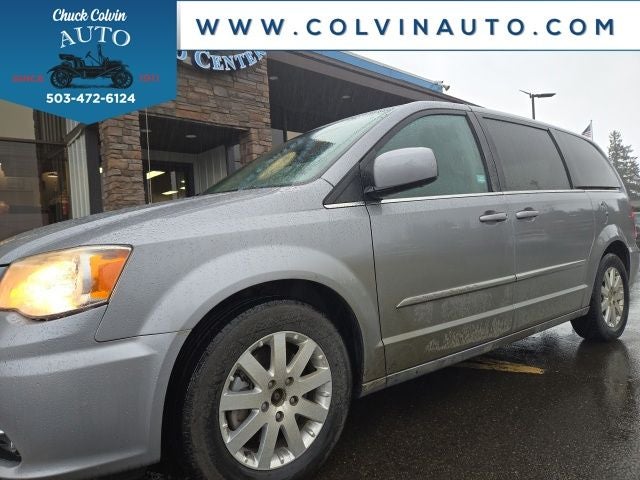 2014 Chrysler Town & Country Touring