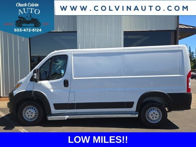 2025 RAM ProMaster 2500 Base 136 WB