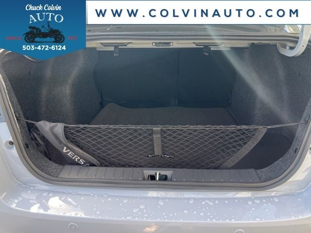 2025 Nissan Versa 1.6 SR