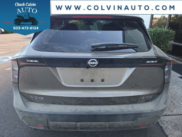 2025 Nissan Kicks SV