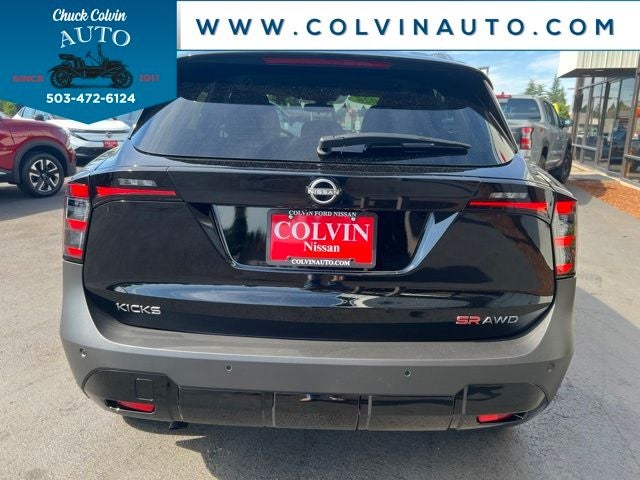 2026 Nissan Kicks SR