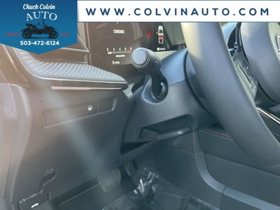 2025 Nissan Kicks SR