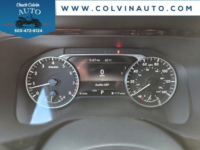 2025 Nissan Pathfinder SV