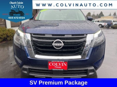 2025 Nissan Pathfinder SV