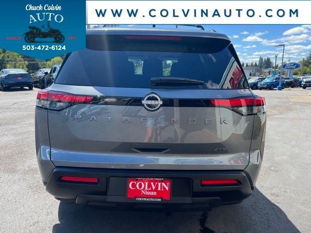 2026 Nissan Pathfinder SV