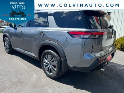 2026 Nissan Pathfinder SV