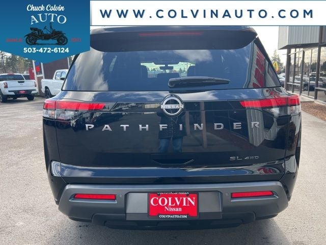 2026 Nissan Pathfinder SL