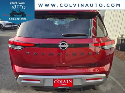 2025 Nissan Pathfinder Platinum