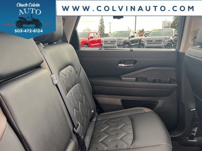 2026 Nissan Pathfinder Platinum