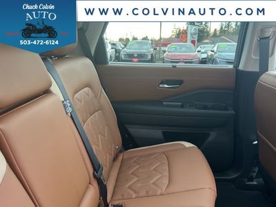 2026 Nissan Pathfinder Platinum