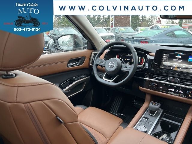 2025 Nissan Pathfinder Platinum