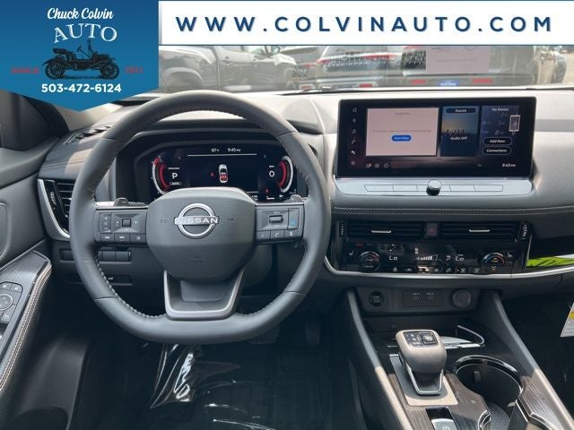 2025 Nissan Rogue SL